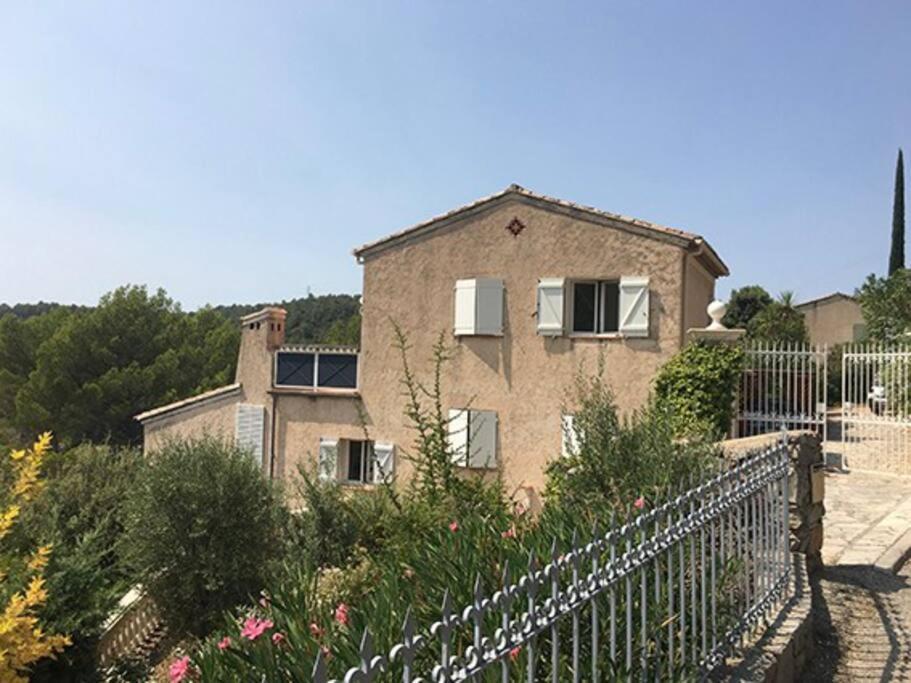 Experience The Provencal Dream Appartement Taradeau Buitenkant foto
