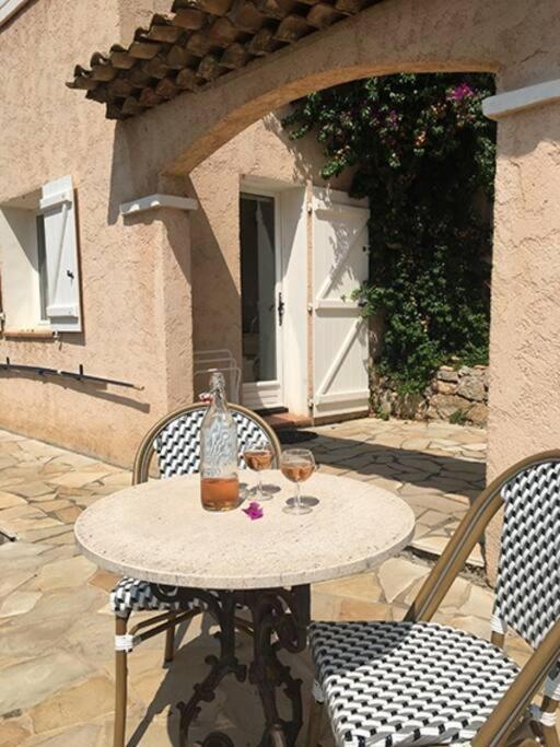 Experience The Provencal Dream Appartement Taradeau Buitenkant foto
