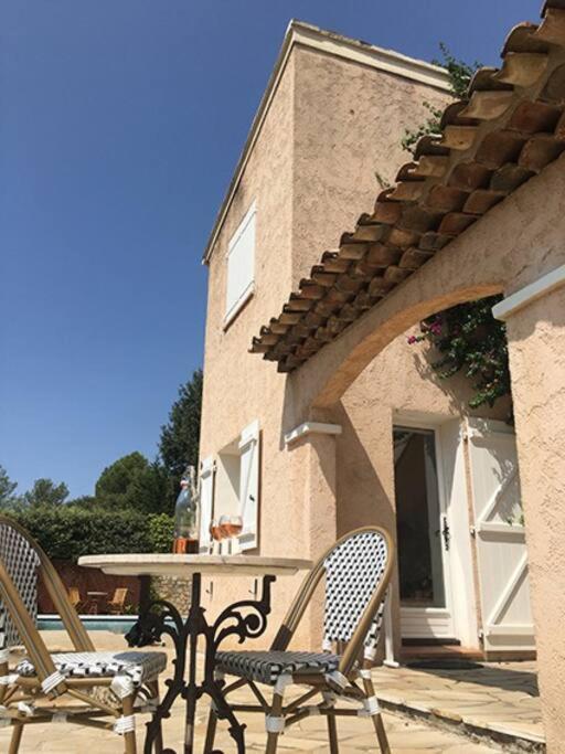 Experience The Provencal Dream Appartement Taradeau Buitenkant foto